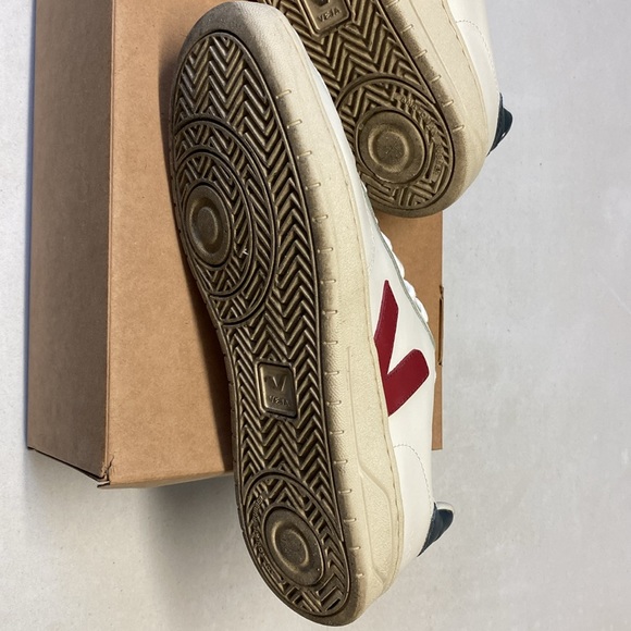 Veja V-12 leather Sneakers White/red/navy US 9 - Picture 6 of 7